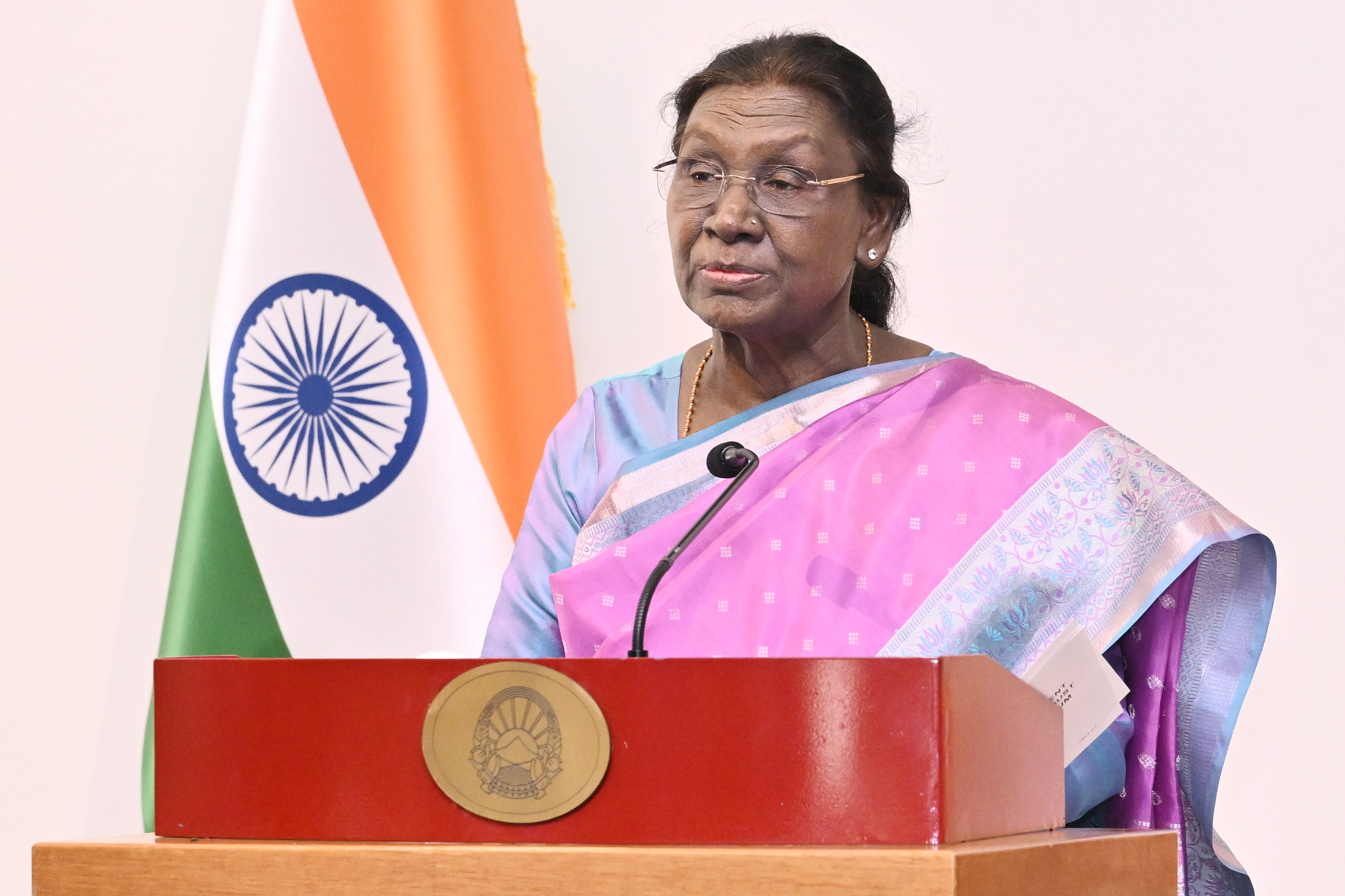REMARKS BY THE HON’BLE PRESIDENT OF INDIA  SMT. DROUPADI MURMU  ON THE OCCASION OF UNVEILING OF THE BUST OF MAHATMA GANDHI AT THE MUSEUM OF THE CITY OF  SKOPJE