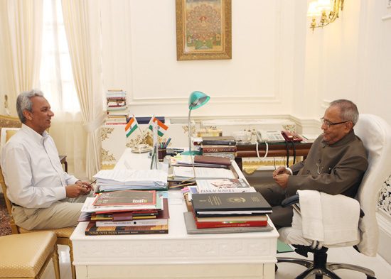 The Ambassdor of India to Nepal, Shri Jayant Prasad calling on the President of India, Shri Pranab Mukherjee at Rashtrapati Bhavan in New Delhi on August 26, 2012.
