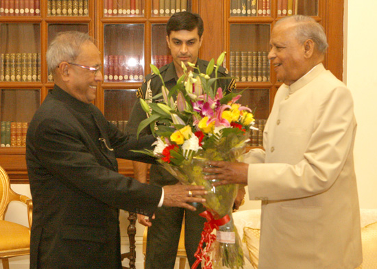 The Governor of Assam, Shri Janaki Ballav Patnaik calling on the President of India, Shri Pranab Mukherjee at Rashtrapati Bhavan in New Delhi on October 31, 2012.