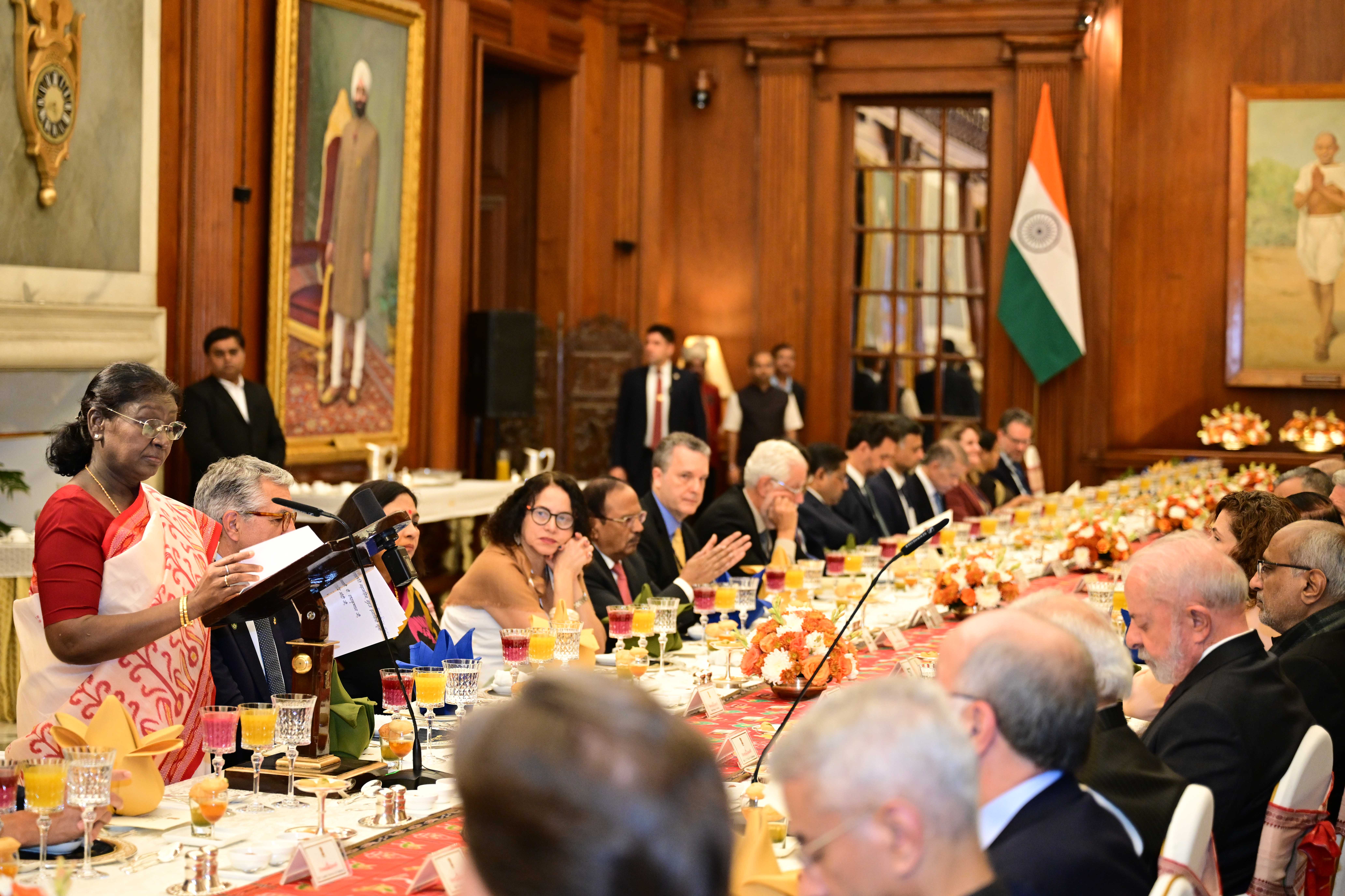 ब्राज़ील के राष्ट्रपति महामहिम लुईस इनासियो लूला डा सिल्वा  के सम्मान में आयोजित भोज  में  भारत की राष्ट्रपति श्रीमती द्रौपदी मुर्मु  का अभिभाषण (HINDI)