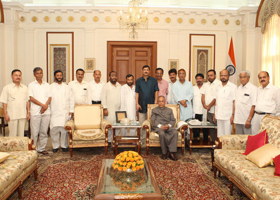 Delegation of Asom Gana Parishad Led by Shri Prafulla Mahanta calling on the President of India, Shri Pranab Mukherjee at Rashtrapati Bhavan in New Delhi on August 23, 2012.