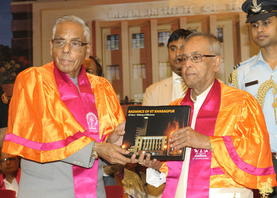 The President of India, Shri Pranab Mukherjee, at the Culmination of the Diamond Jubilee Celebration of Indian Institute of Technology, Kharagpur on September 15, 2012.