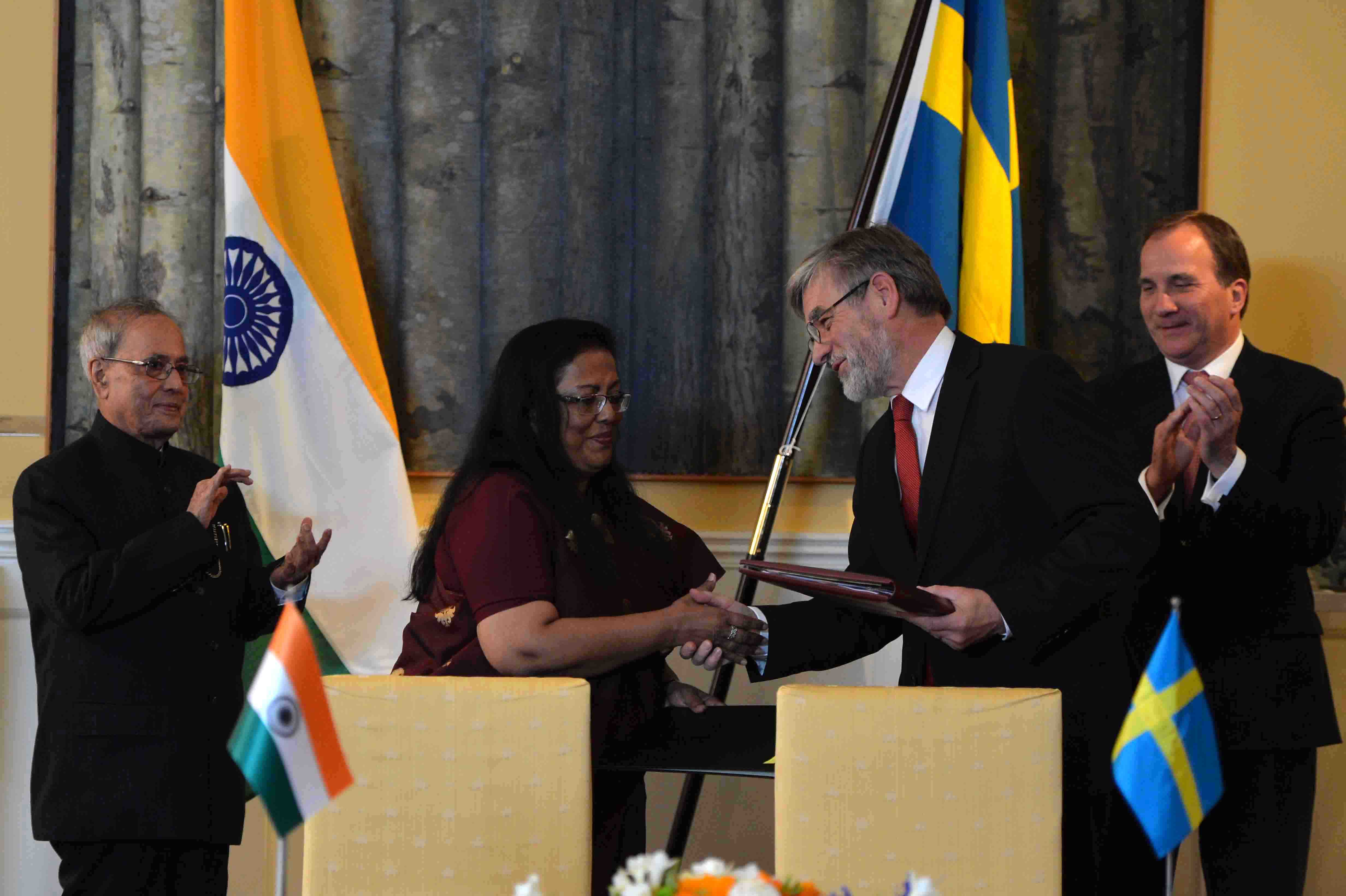 The President, Shri Pranab Mukherjee and the Prime Minister of Sweden, H.E. Mr. Stefan Lofven witnessing the signing of agreements at Stockholm in Sweden on June 1, 2015.