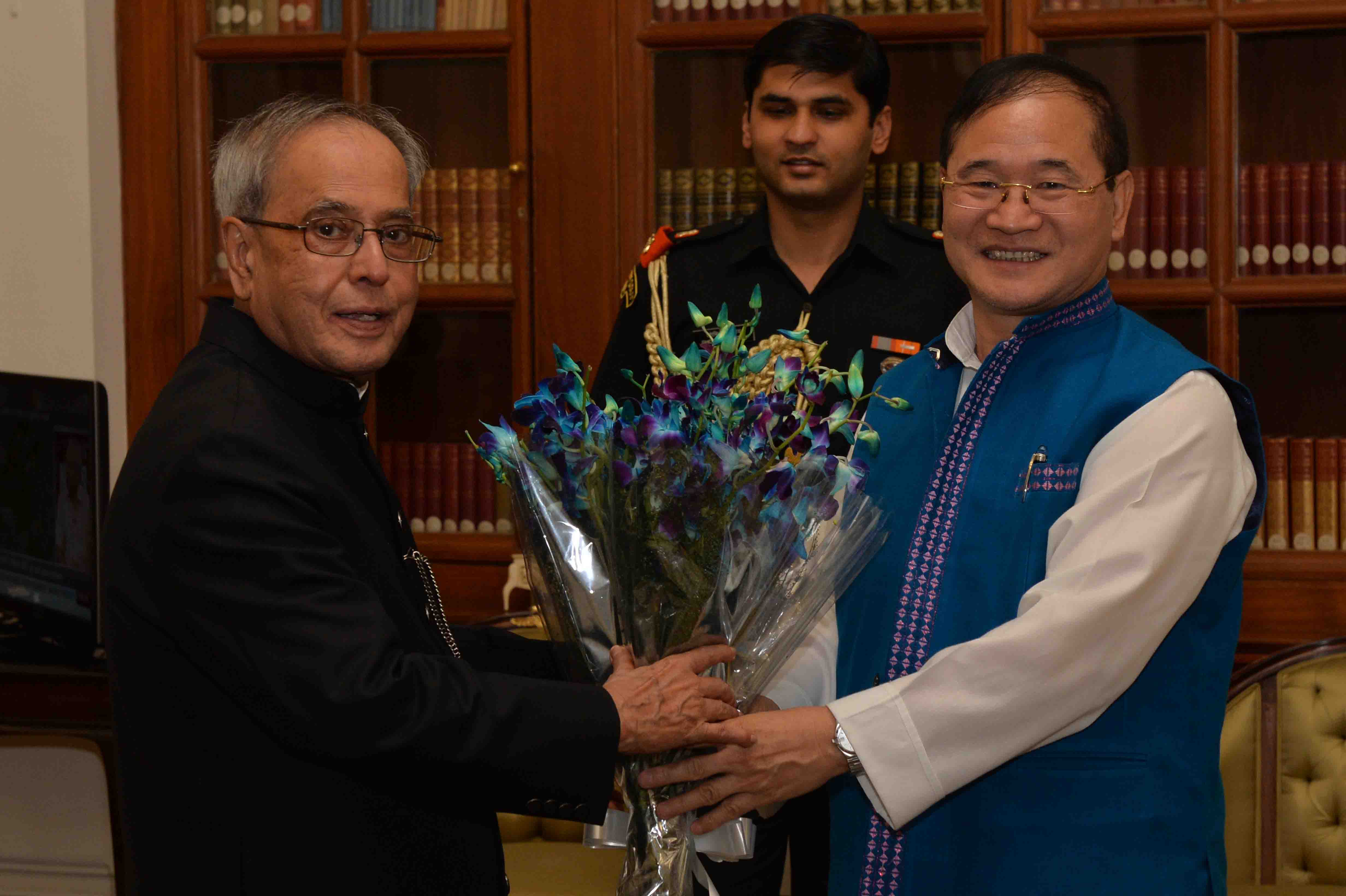 The Chief Minister of Arunachal Pradesh, Shri Nabam Tuki calling on the President of India, Shri Pranab Mukherjee at Rashtrapati Bhavan on June 10, 2015.