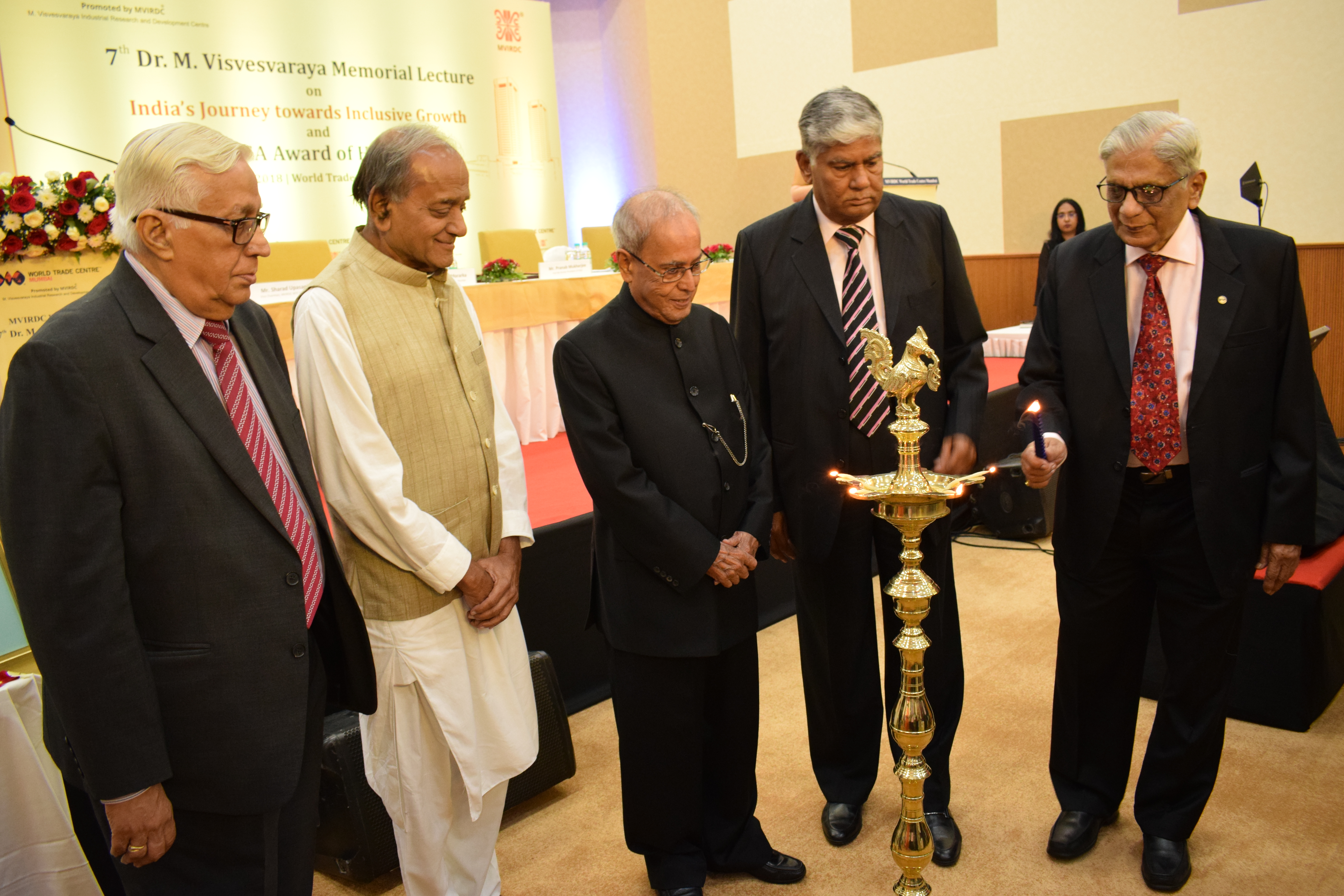 The Former President of India, Shri Pranab Mukherjee at the 7th Dr. M. Visvesvaraya  Memorial Lecture in Mumbai on April 16, 2018.