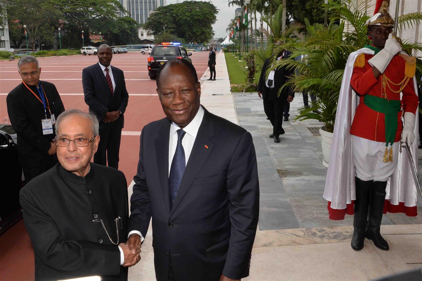 The President of India, Shri Pranab Mukherjee being received by the President of the Republic of Cote d’ lvoire, H.E. M.r Alassane Ouattara on his arrival at the Presidential Palace in Republic of Cote D’ivoire in Abidjan on June 14, 2016. 