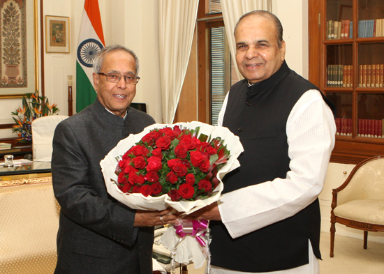 The Governor of Maharashtra, Shri K.Sankaranarayanan calling on the President of India, Shri Pranab Mukherjee on August 6, 2012.