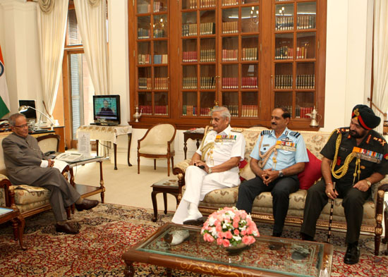 The Chiefs of Defence Forces calling on the President of India, Shri Pranab Mukherjee on August 7, 2012.