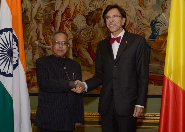 The President of India, Shri Pranab Mukherjee meeting the Prime Minister of Belgium, H.R. Mr. Elio Di Rupo at Egmont Palace at Brussels in Belgium on October 3, 2013.