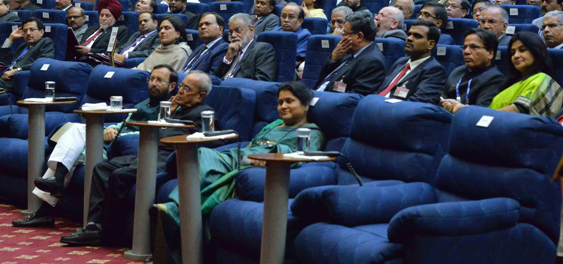 The President of India, Shri Pranab Mukherjee in Talk by Persons of Eminence Session at the Visitor's Conference at Rashtrapati Bhavan on November 16, 2016. 